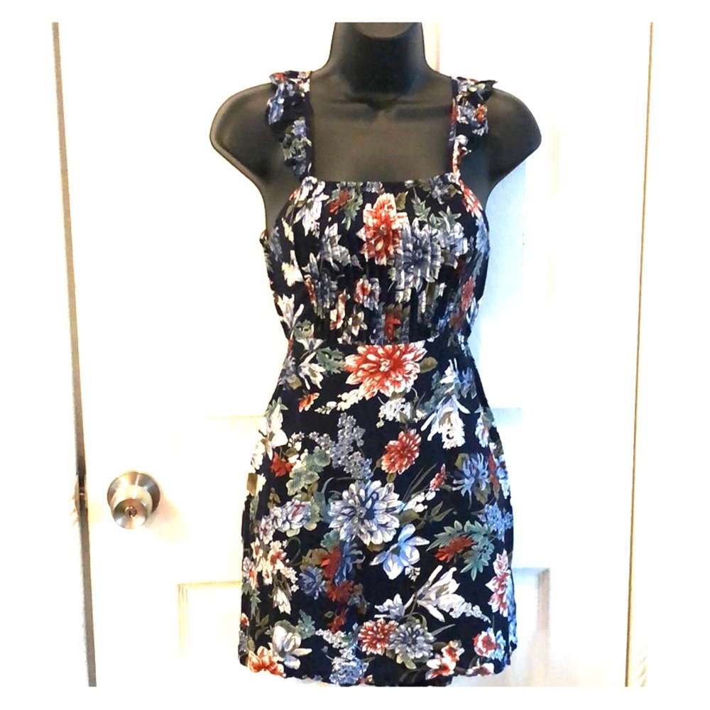 Seek the label strappy back dress